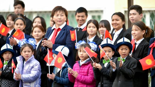 Школьники. Архивное фото - Sputnik Кыргызстан