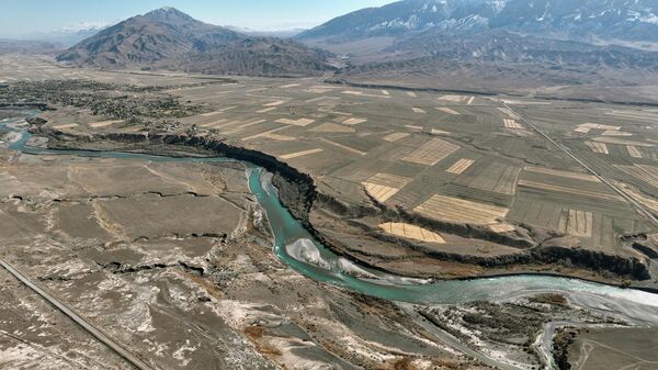 Старт строительства Куланакской ГЭС в Нарынской области - Sputnik Кыргызстан