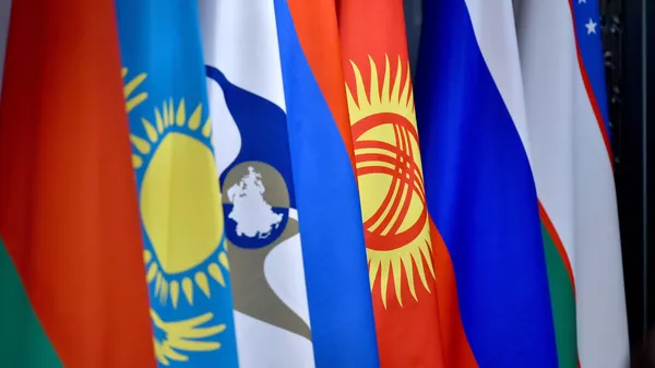 Флаги стран участниц ЕАЭС. Архивное фото  - Sputnik Кыргызстан