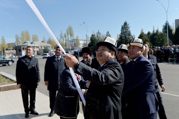 Город Раззаков до нынешнего марта носил название Исфана. - Sputnik Кыргызстан