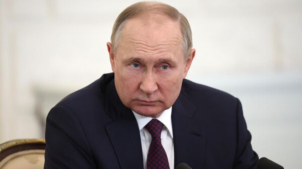 Россия президенти Владимир Путин  - Sputnik Кыргызстан