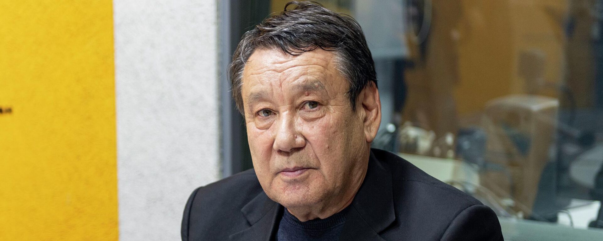 Председатель Кыргызского общества блокадников Ленинграда Марат Кутанов. Архивное фото - Sputnik Кыргызстан, 1920, 23.12.2025