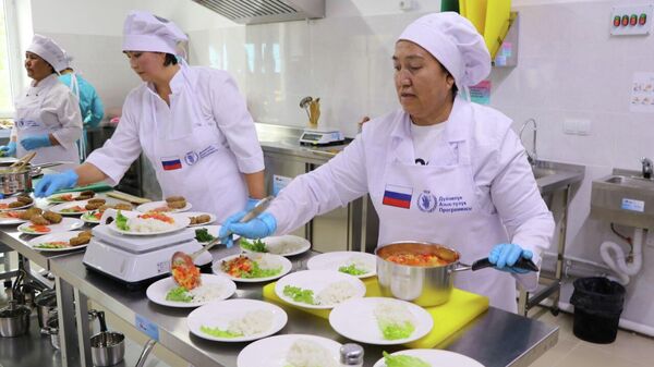 Открытие Республиканского центра компетенций по школьному питанию - Sputnik Кыргызстан
