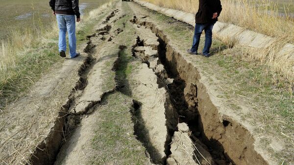 Последствия землетрясения в турецкой провинции Ван - Sputnik Кыргызстан