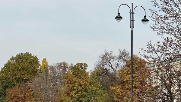 Замена устаревших уличных фонарей в Бишкеке - Sputnik Кыргызстан