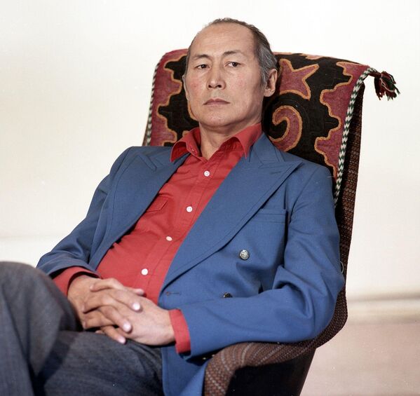 Көзү тирүү болгондо таланттуу актёр быйыл 83 жашка толмок - Sputnik Кыргызстан