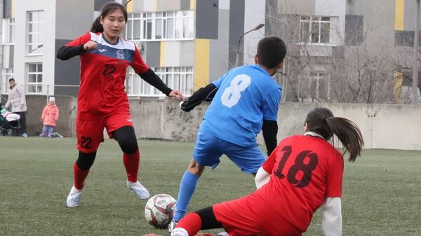 Визит специалистов ФИФА по программе FIFA Talent Development Scheme в Бишкек - Sputnik Кыргызстан