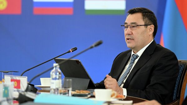 Президент Садыр Жапаров на саммите лидеров организации в Ереване - Sputnik Кыргызстан