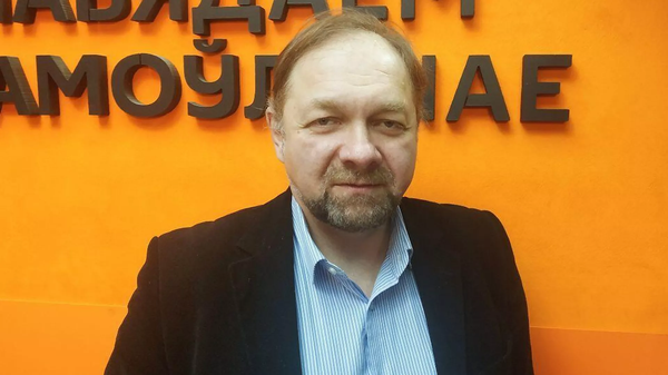 Эксперт: бомбардировки энергообъектов —  это спасение для Украины - Sputnik Кыргызстан
