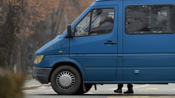 Микроавтобус. Архивное фото - Sputnik Кыргызстан