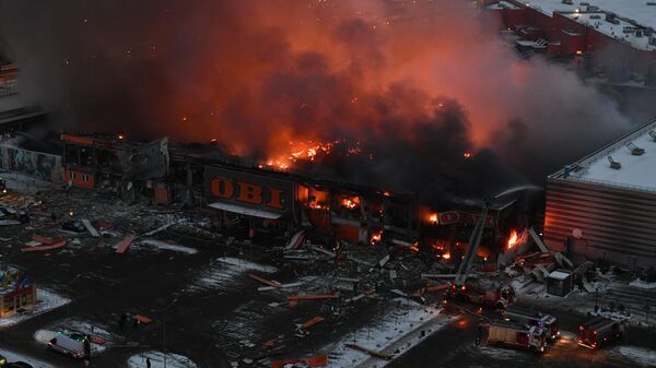 Пожар в магазине OBI в торговом центре МЕГА Химки - Sputnik Кыргызстан