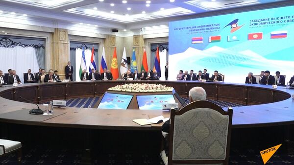 Самое интересное с саммита ЕАЭС в Бишкеке в одном коротком видео - Sputnik Кыргызстан