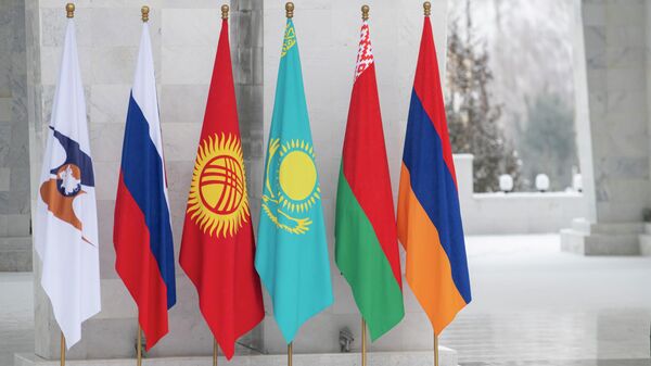 Флаги стран участниц ЕАЭС. Архивное фото  - Sputnik Кыргызстан