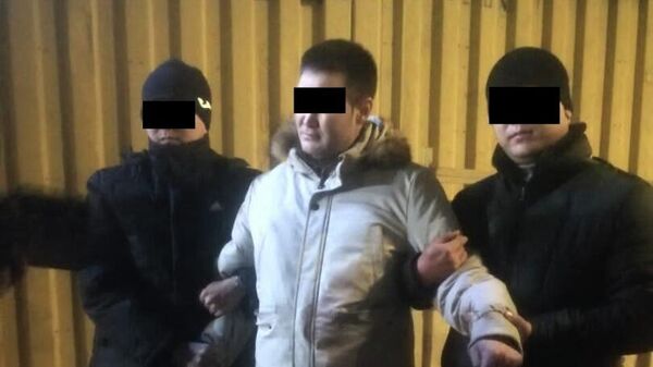 Задержание блогера по подозрению в вымогательстве в Ала-Буке - Sputnik Кыргызстан