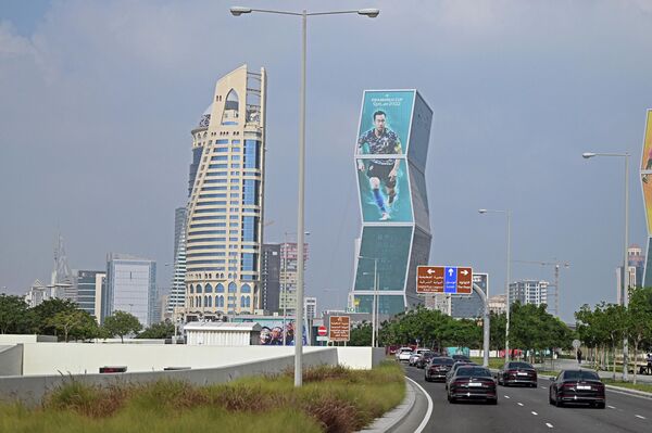 Мамлекет башчынын учагы Доха шаарындагы &quot;Хамад Интернешнл&quot; эл аралык аэропортуна конду - Sputnik Кыргызстан