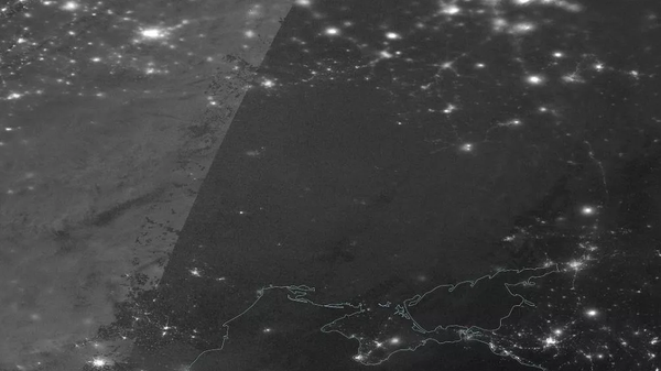 Американын NASA космостук агенттиги Россиянын соккусунан кийин электр жарыгысыз калган Украинанын спутниктен тартылган сүрөтүн жарыялады - Sputnik Кыргызстан