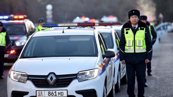 УПСМ кызматкерлери. Архив - Sputnik Кыргызстан