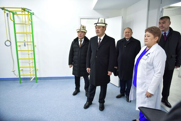 Президент Садыр Жапаров на церемонии открытия отметил, что в Кыргызстане более 200 тысяч граждан с инвалидностью... - Sputnik Кыргызстан