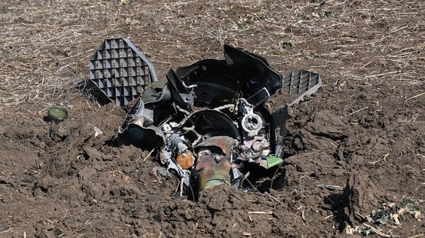 Обломки сбитой ракеты. Архивное фото - Sputnik Кыргызстан