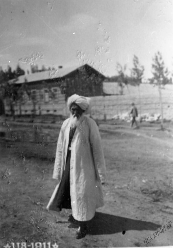 Өзбек тектүү жергиликтүү соодагер. Пишпек, 1910-жыл - Sputnik Кыргызстан