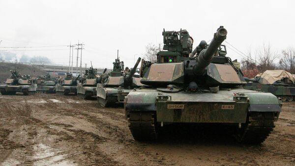Американские боевые танки M1A2 SEP Abrams. Архивное фото - Sputnik Кыргызстан