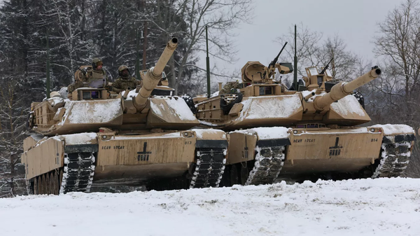 Американские танки M1 Abrams. Архивное фото - Sputnik Кыргызстан