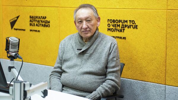  Аналитик в сферах геополитики, экономики и социологии Бактыбек Саипбаев - Sputnik Кыргызстан