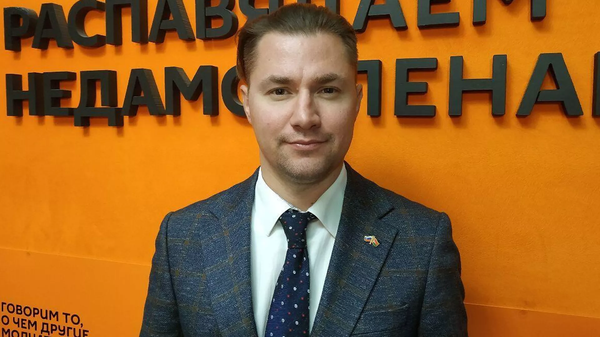 На Украине началась борьба элит — эксперт об обысках у Коломойского и Авакова - Sputnik Кыргызстан