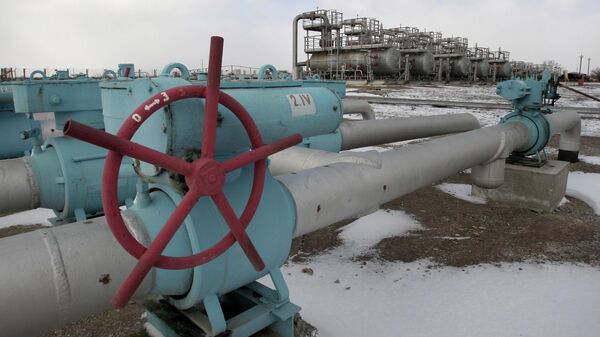 Трубы газохранилища. Архивное фото - Sputnik Кыргызстан