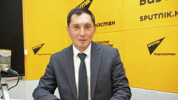 Билим берүү жана илим министри Уланбек Мамбетакунов - Sputnik Кыргызстан