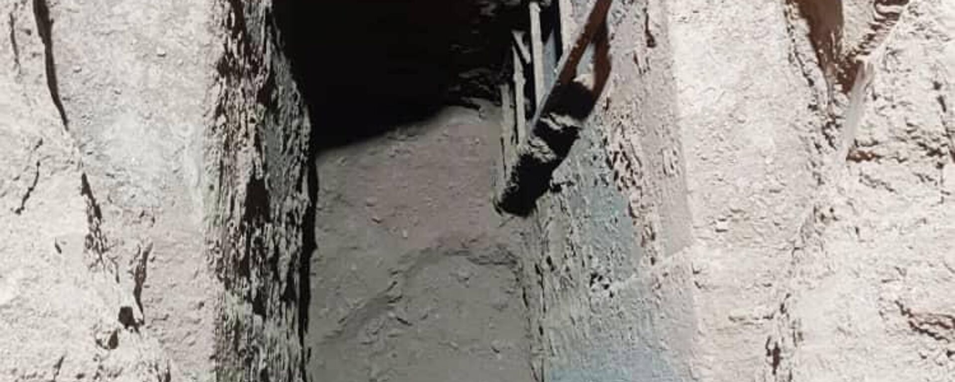 Подземный туннель, ведущий из Кыргызстана в Узбекистан найденный в Ошской области - Sputnik Кыргызстан, 1920, 10.02.2023