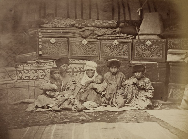 Семья кыргызов в юрте, XIX век - Sputnik Кыргызстан