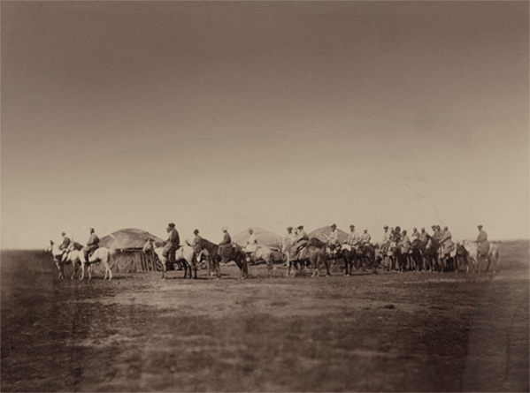Мужчины перед стартом на конных скачках, XIX век - Sputnik Кыргызстан