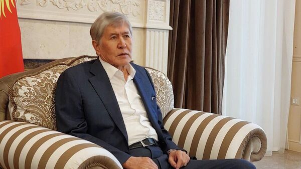 Бывший президент Алмазбек Атамбаев. Архивное фото  - Sputnik Кыргызстан