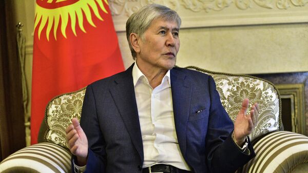 Кыргызстандын мурдагы президенти Алмазбек Атамбаев. Архив - Sputnik Кыргызстан