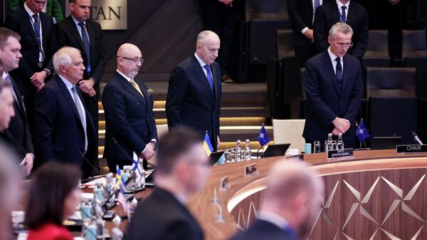 НАТОнун коргоо министрлери Брюсселдеги жолугушуу учурунда - Sputnik Кыргызстан