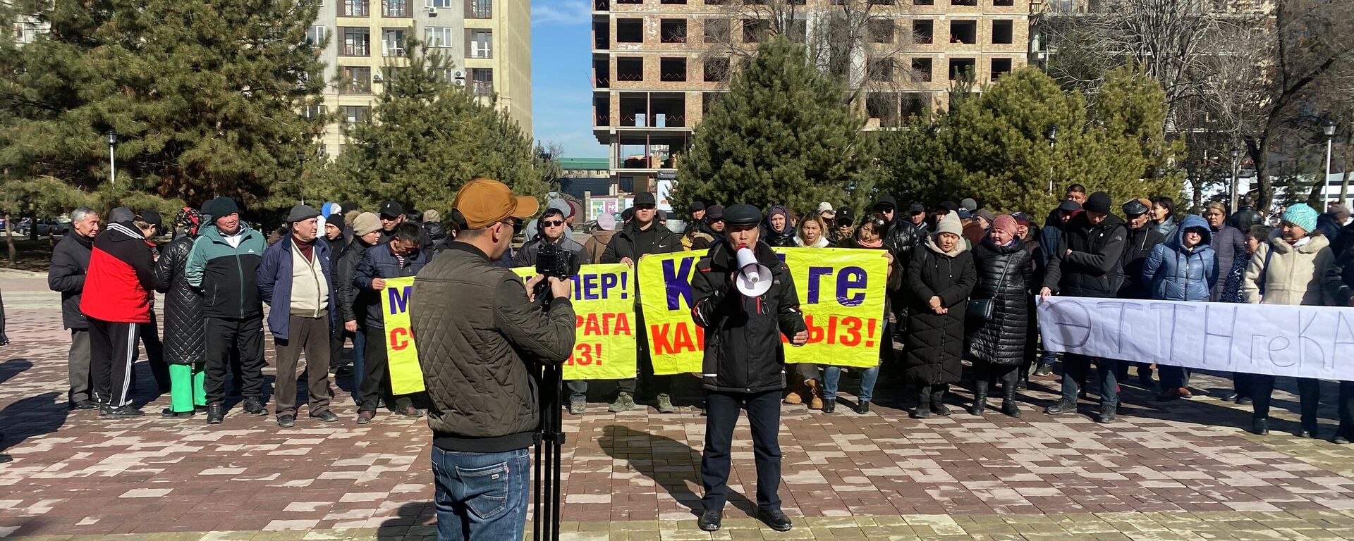 Торговцы митингуют против кассовых аппаратов в магазинах в Бишкеке - Sputnik Кыргызстан, 1920, 20.02.2023