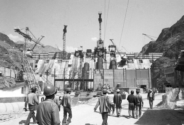 1974-жылы Күрп-Сай ГЭСинин болочокто орун ала турган жерине изилдөө үчүн атайын адистер жиберилген - Sputnik Кыргызстан