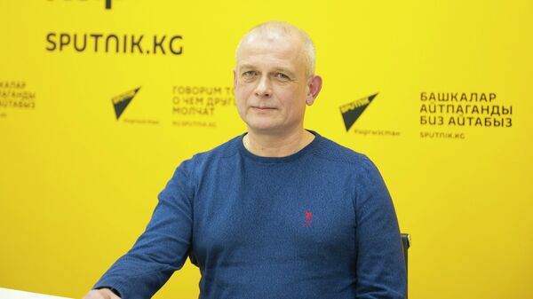 Директор Таврического информационно-аналитического центра(ТИАЦ) Александр Бедрицкий - Sputnik Кыргызстан