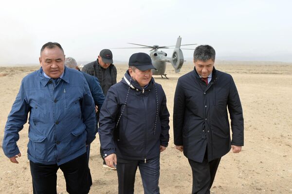 По словам Жапарова, строительство солнечной электростанции станет первым совместным &quot;зеленым&quot; проектом ГЧП - Sputnik Кыргызстан