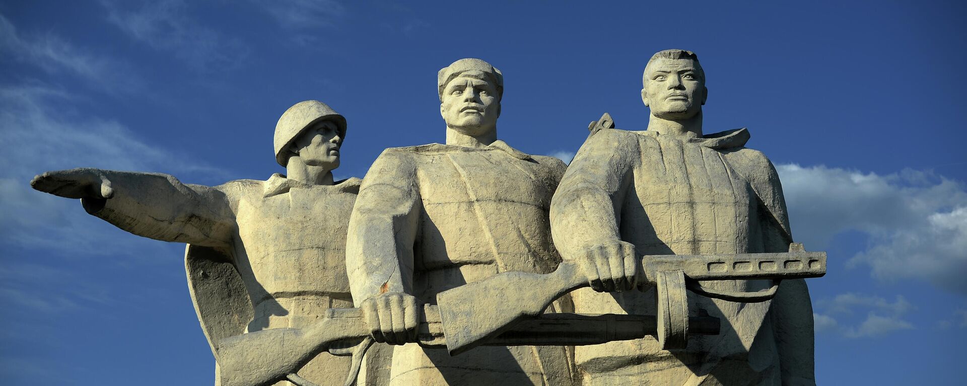 Мемориал памяти 28 героев-панфиловцев в Волоколамском районе. Архивное фото - Sputnik Кыргызстан, 1920, 14.04.2023