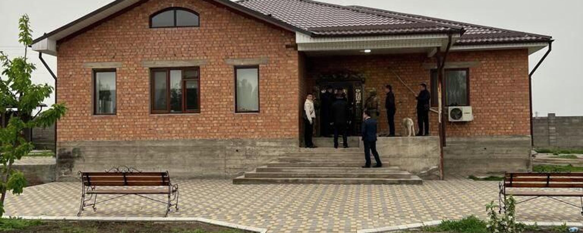 Задержание мэра Токмока Урмата Самаева в его доме - Sputnik Кыргызстан, 1920, 18.04.2023