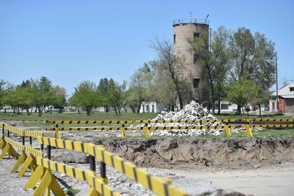 Второй завод — &quot;Асыл-Таш&quot; керамика&quot; — начали строить в селе Ивановка - Sputnik Кыргызстан