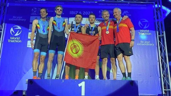 Чемпионат мира по паратриатлону на Ибице - Sputnik Кыргызстан