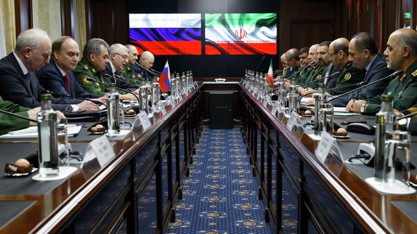 Встреча министра обороны РФ и министра обороны Ирана в Москве. Архивное фото - Sputnik Кыргызстан