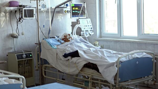 Раненный военнослужащий в госпитале. Архивное фото - Sputnik Кыргызстан