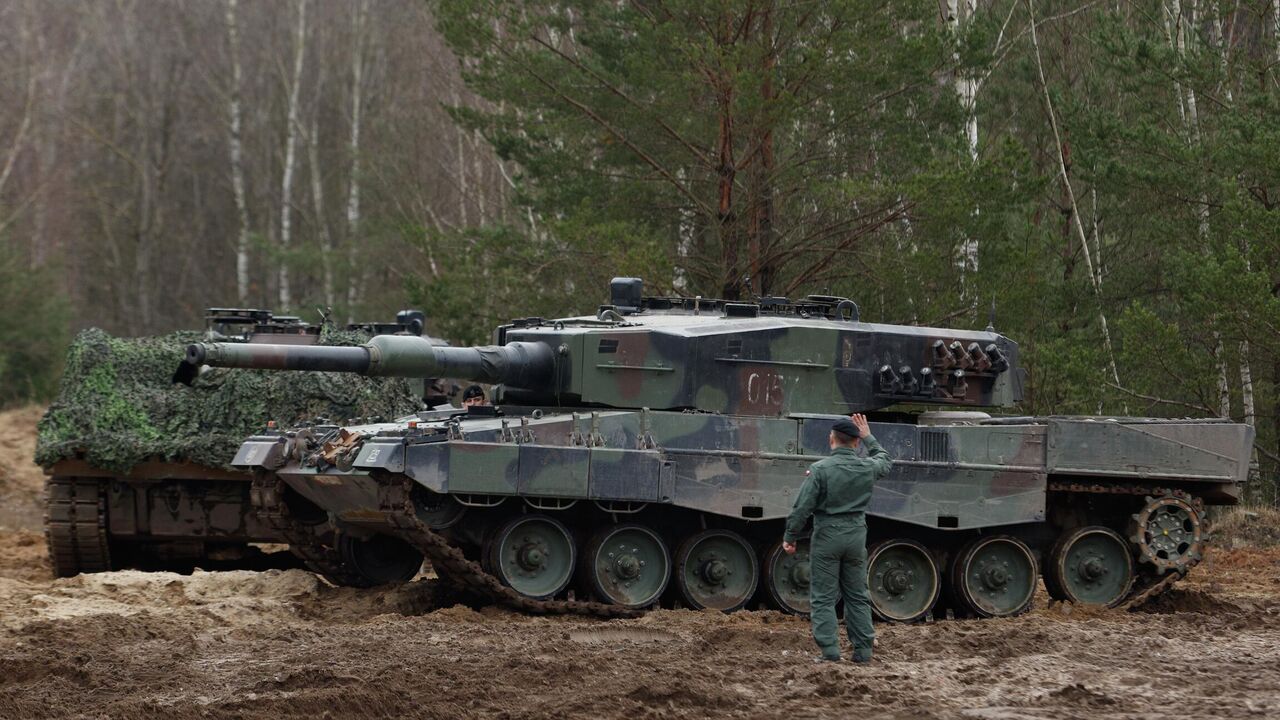 Специально ломают танки? Польский офицер откровенно рассказал о военных ВСУ  - 21.06.2023, Sputnik Кыргызстан