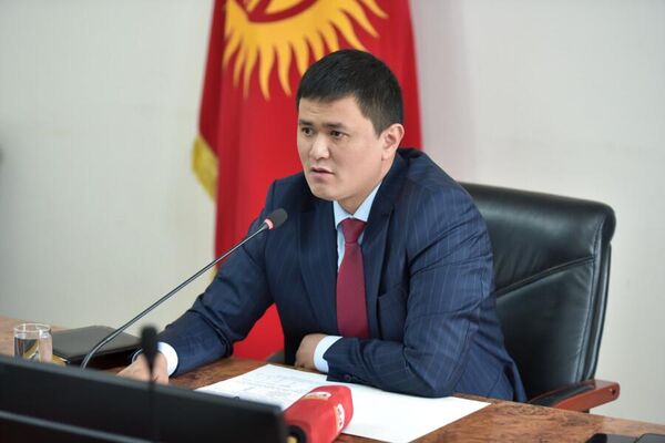 Директор Госагентства архитектуры, строительства и жилищно-коммунального хозяйства Нурдан Орунтаев - Sputnik Кыргызстан
