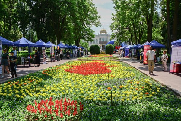 В Бишкеке проходит туристический фестиваль - Sputnik Кыргызстан