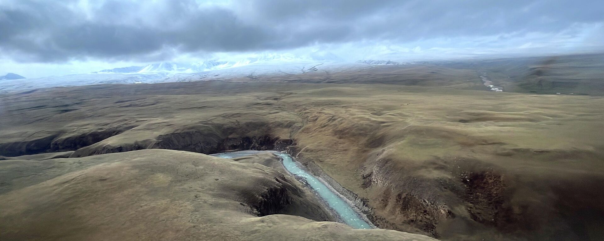 Река Сары-Жаз в Иссык-Кульской области  - Sputnik Кыргызстан, 1920, 03.06.2023